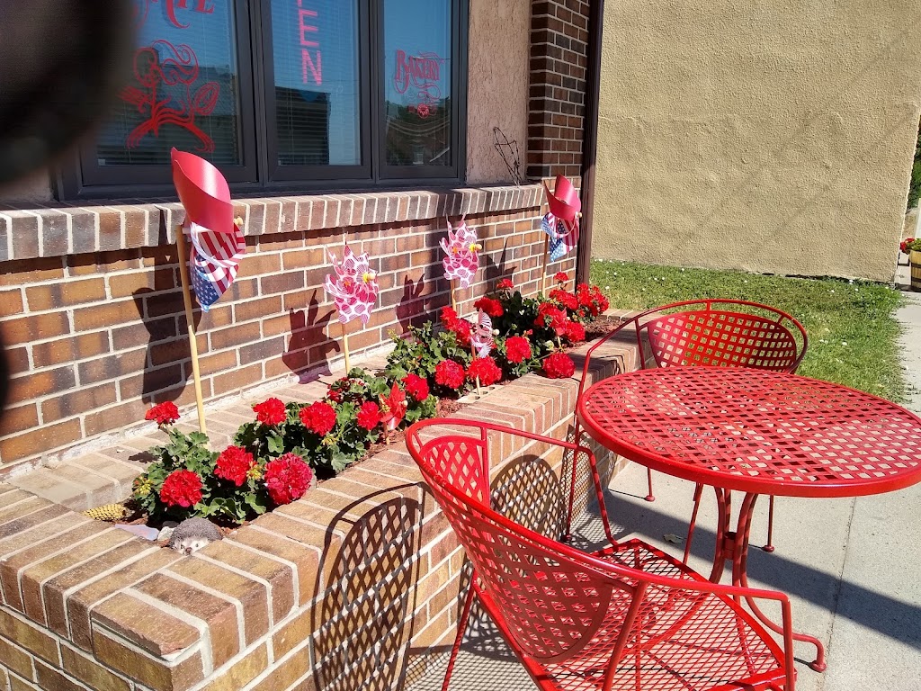 Treasured Grounds 69348