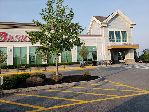 Grocery Store «Market Basket», reviews and photos, 5 Garden Ln, Londonderry, NH 03053, USA