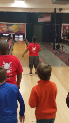 Bowling Alley «Indian Lanes», reviews and photos, 815 E Northside Dr, Clinton, MS 39056, USA