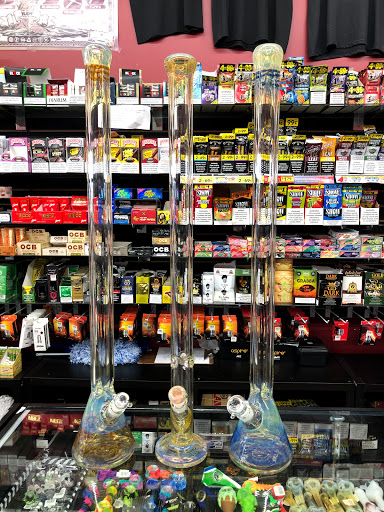 Tobacco Shop «Sky High Smoke Shop», reviews and photos, 19801 NW 27th Ave, Miami Gardens, FL 33056, USA