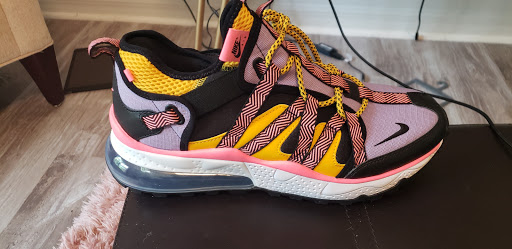 Clothing Store «Nike Factory Store», reviews and photos, 2350 Grand Cypress Dr #350, Wesley Chapel, FL 33544, USA