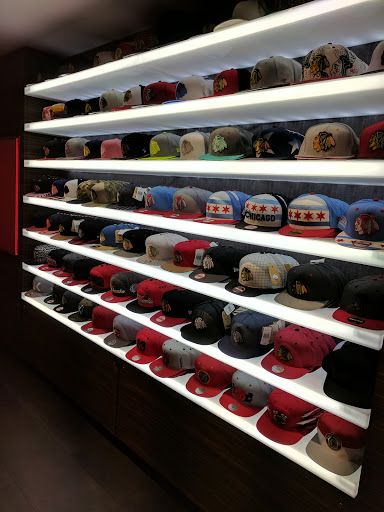 Sportswear Store «Blackhawks Store», reviews and photos, 333 N Michigan Ave, Chicago, IL 60601, USA