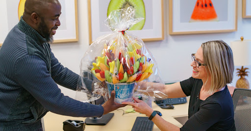 Gift Shop «Edible Arrangements», reviews and photos, 6153 Ridge Ave a, Philadelphia, PA 19128, USA