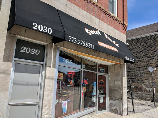 Tobacco Shop «Sweet Tooth Smoke Shop», reviews and photos, 2030 W Chicago Ave, Chicago, IL 60622, USA