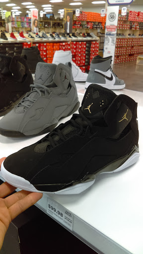 Shoe Store «WSS», reviews and photos, 8536 Firestone Blvd, Downey, CA 90241, USA