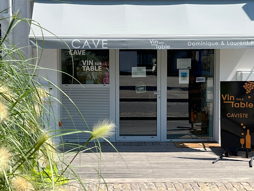Caviste Cave Vin sur Table - Caviste Œnologue - Sainte Marie Île de Ré Sainte-Marie-de-Ré