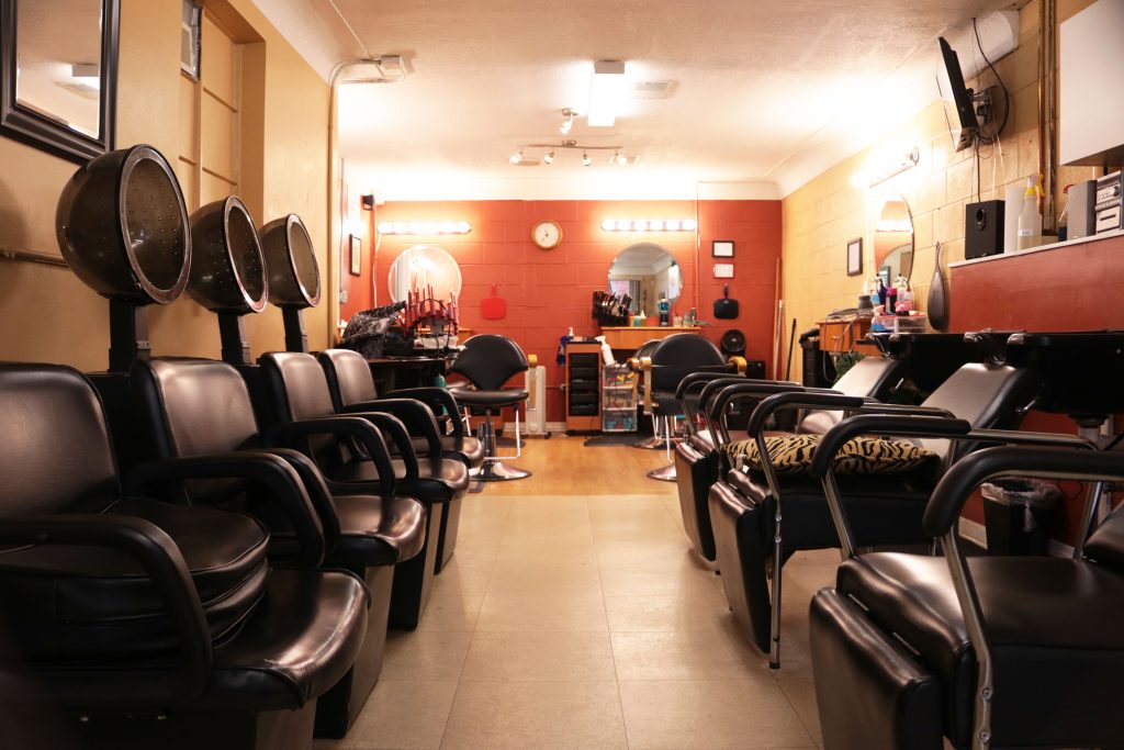 Vikings Barber and Beauty Salon 48504