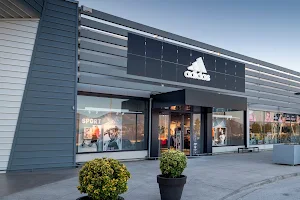 adidas Outlet Store XANTHI image