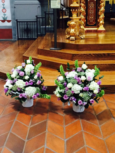 Wholesale Florist «800RoseBig Wholesale Wedding Florist Orange County», reviews and photos, 3849 Birch St, Newport Beach, CA 92660, USA