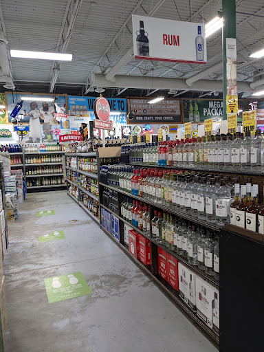 Liquor Store «Mega Package», reviews and photos, 2820 Lawrenceville-Suwanee Rd, Suwanee, GA 30024, USA