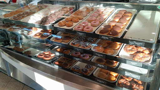 Bakery «Krispy Kreme Doughnuts», reviews and photos, 9950 SE 82nd Ave, Portland, OR 97086, USA