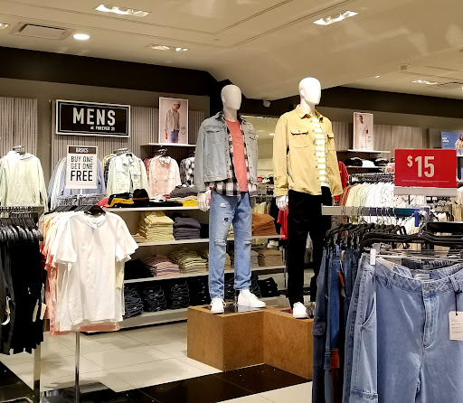 Clothing Store «Forever 21», reviews and photos, 3251 20th Ave, San Francisco, CA 94132, USA