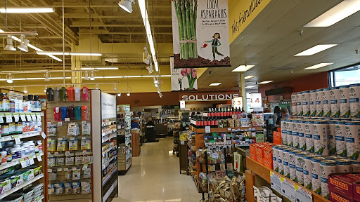 Grocery Store «New Seasons Market Raleigh Hills», reviews and photos, 7300 SW Beaverton Hillsdale Hwy, Portland, OR 97225, USA