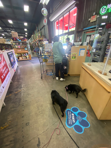 Pet Store «Pet Pals Discount Pet Foods & Supplies», reviews and photos, 3660 Soquel Dr, Soquel, CA 95073, USA