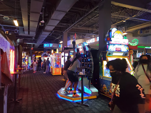 Shopping Mall «Springfield Town Center», reviews and photos, 6500 Springfield Mall, Springfield, VA 22150, USA