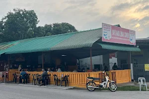 Yah’s Nasi Lemak Corner image