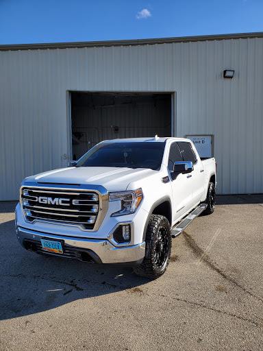 Cale's Detailing en Minot