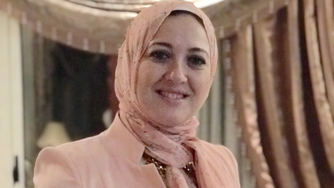 Dr Ghada Yehia Hassib oral surgery consultant
