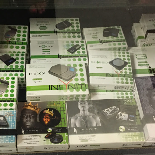 Vaporizer Store «The Discounted Shop- Hygeia Vape & Smoke Shop», reviews and photos, 1876 Pacific Coast Hwy, Lomita, CA 90717, USA