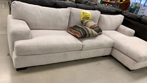 Discount Store «Bargain Hunt», reviews and photos, 30 Orchard Park Dr, Greenville, SC 29615, USA