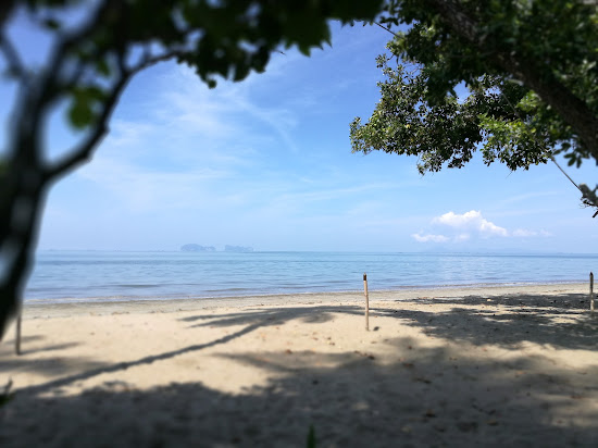 Sukorn Beach
