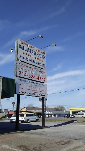 Screen Printer «Dallas East Sports», reviews and photos, 10244 Garland Rd, Dallas, TX 75218, USA