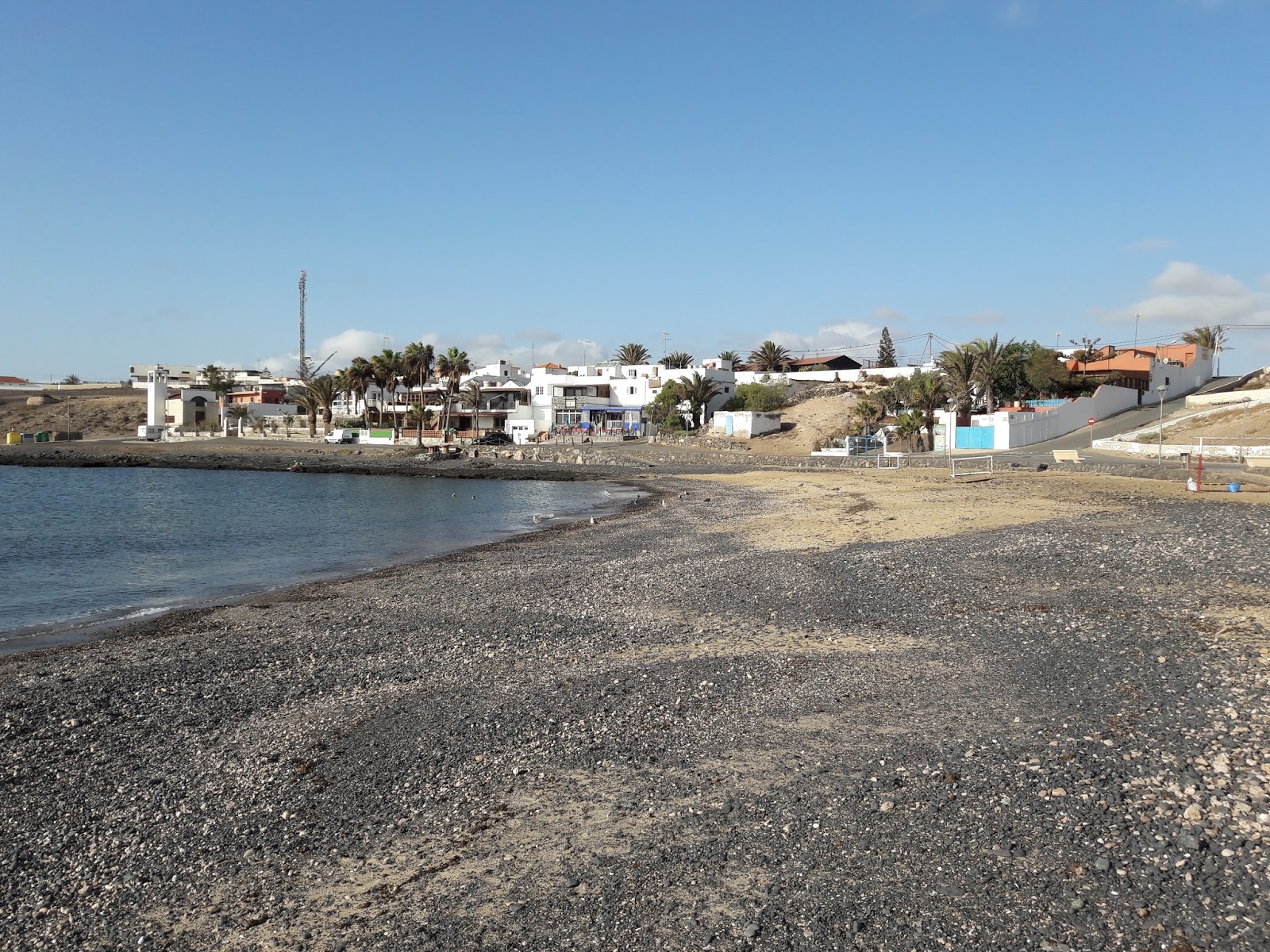 Playa del Muellito'in fotoğrafı küçük koy ile birlikte