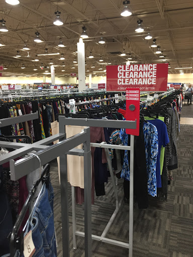 Clothing Store «Burlington Coat Factory», reviews and photos, 22331 Eureka Rd, Taylor, MI 48180, USA