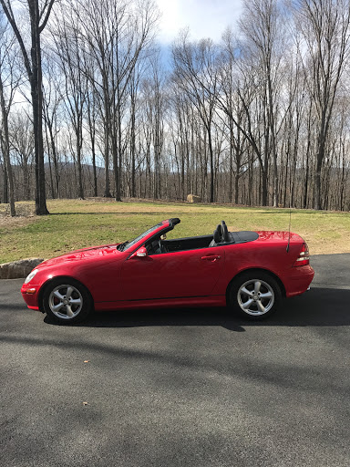 Mercedes Benz Dealer «Mercedes-Benz Of Danbury», reviews and photos, 100 Federal Rd, Danbury, CT 06810, USA