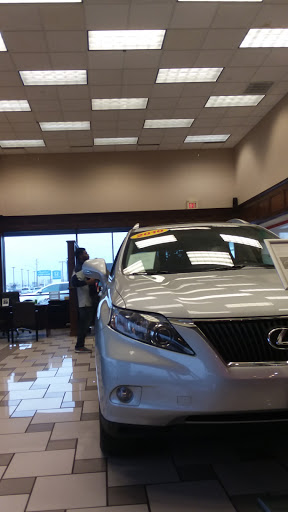 Used Car Dealer «Express Credit Auto of Tulsa», reviews and photos, 4215 S Memorial Dr, Tulsa, OK 74145, USA