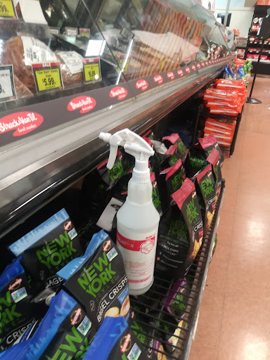 Grocery Store «Strack & Van Til Food Market And Cafe And Deli», reviews and photos, 7760 E 37th Ave, Hobart, IN 46342, USA