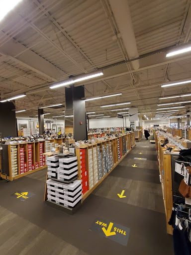 Shoe Store «DSW Designer Shoe Warehouse», reviews and photos, 3439 Capital City Mall Dr, Camp Hill, PA 17011, USA
