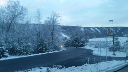 Tourist Attraction «Camelback Snowtubing», reviews and photos, 107 Resort Dr, Tannersville, PA 18372, USA