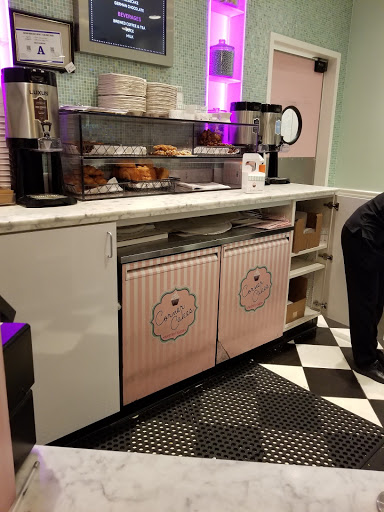 Bakery «Corner Cakes Pastry Shop», reviews and photos, 3799 S Las Vegas Blvd, Las Vegas, NV 89109, USA