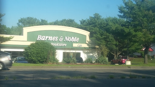 Barnes & Noble Book Store, 1599 SE Rd, Farmington, CT 06032, USA, 