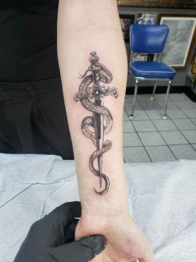 Explore cauldron tattoo ideas, creative tattoo ideas in Houston, available at 333 Tattoo Studio HTX