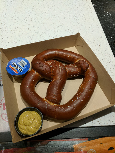 Movie Theater «AMC Southcenter 16», reviews and photos, 3600 Southcenter Mall, Tukwila, WA 98188, USA