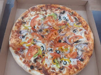 Plats et boissons du Pizzeria Presto pizza à Sèvremoine - n°3