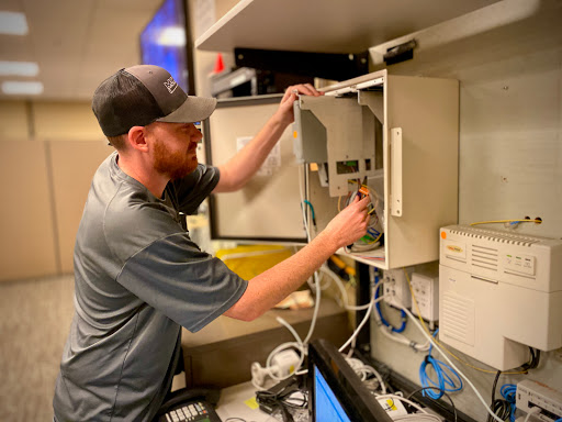 Cell Phone Store «Mahaska Communication Group», reviews and photos, 210 S D St, Oskaloosa, IA 52577, USA