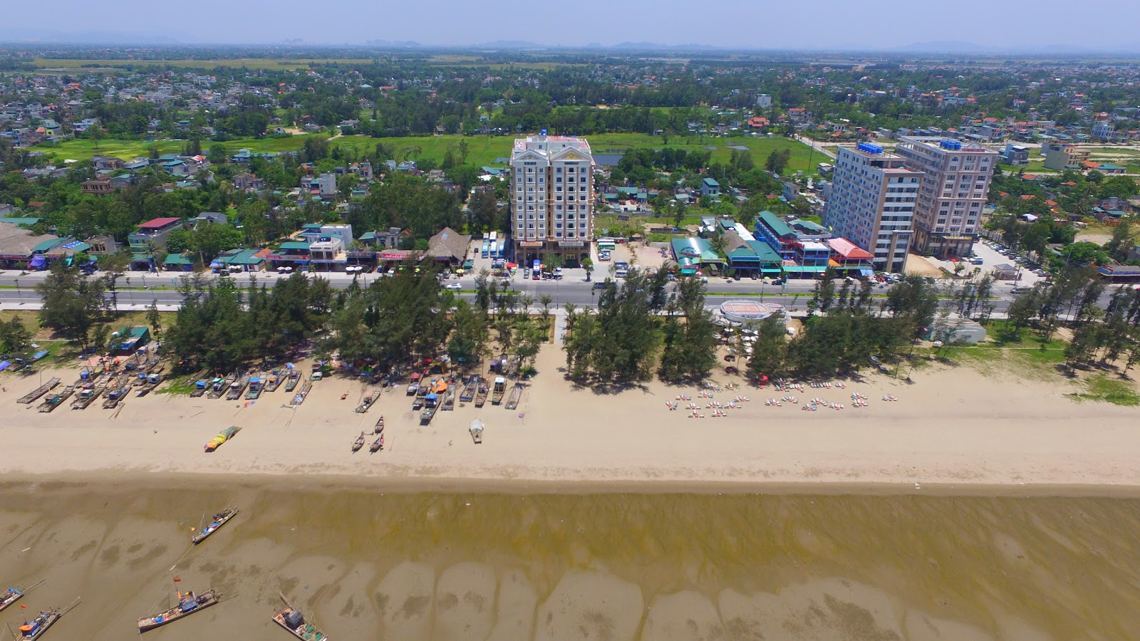 Sam Son Beach'in fotoğrafı - Çocuklu aile gezginleri için önerilir