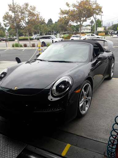 Santa Monica Motors image