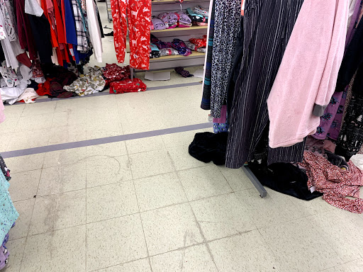 Discount Store «Kmart», reviews and photos, 161 S Broadway, Salem, NH 03079, USA