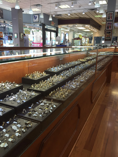 Jewelry Store «Golden Nugget Jewelers», reviews and photos, 800 Chestnut St, Philadelphia, PA 19107, USA