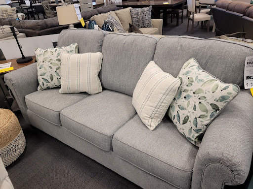 Furniture Store «Furniture and Mattress Warehouse», reviews and photos, 12386 Felch St, Holland, MI 49424, USA