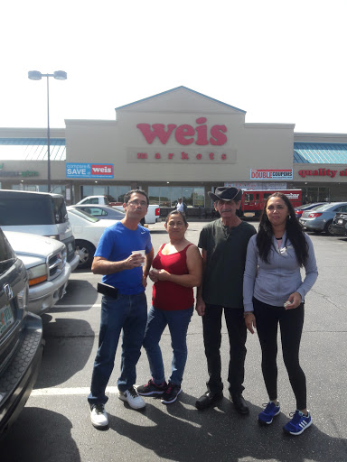 Supermarket «Weis Markets # 89», reviews and photos, 1080 Maiden Choice Ln, Baltimore, MD 21227, USA
