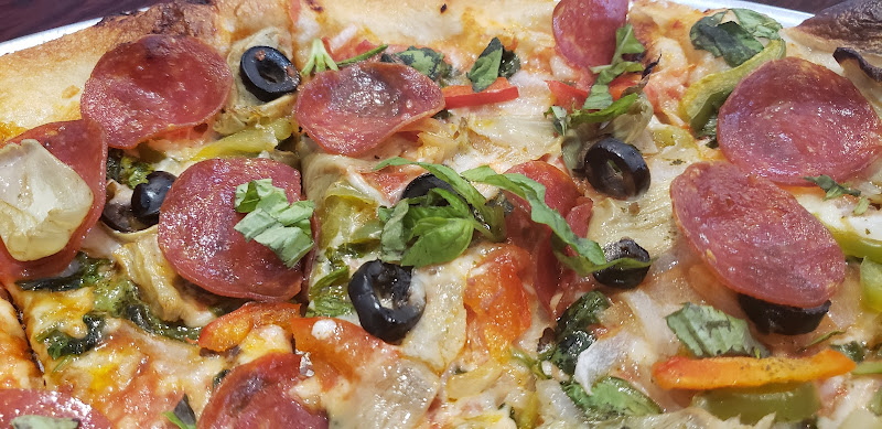 #1 best pizza place in Jupiter - Beneditti's Pizza