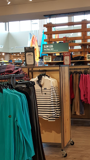 Clothing Store «L.L. Bean», reviews and photos, 8095 Tysons Corner Center, McLean, VA 22102, USA