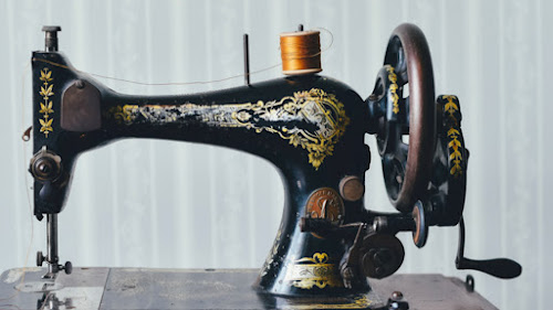 Atelier de couture La Machine à coudre -SUR RDV Marignane