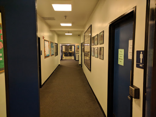 Community Center «Mount Scott Community Center & Swimming Pool», reviews and photos, 5530 SE 72nd Ave, Portland, OR 97206, USA