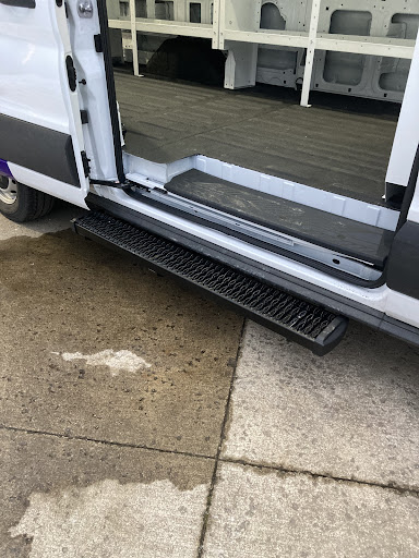 Truck Accessories Store «Car Gear», reviews and photos, 110 N Main St, Akron, OH 44308, USA